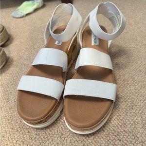 Steve Madden Platform Sandal